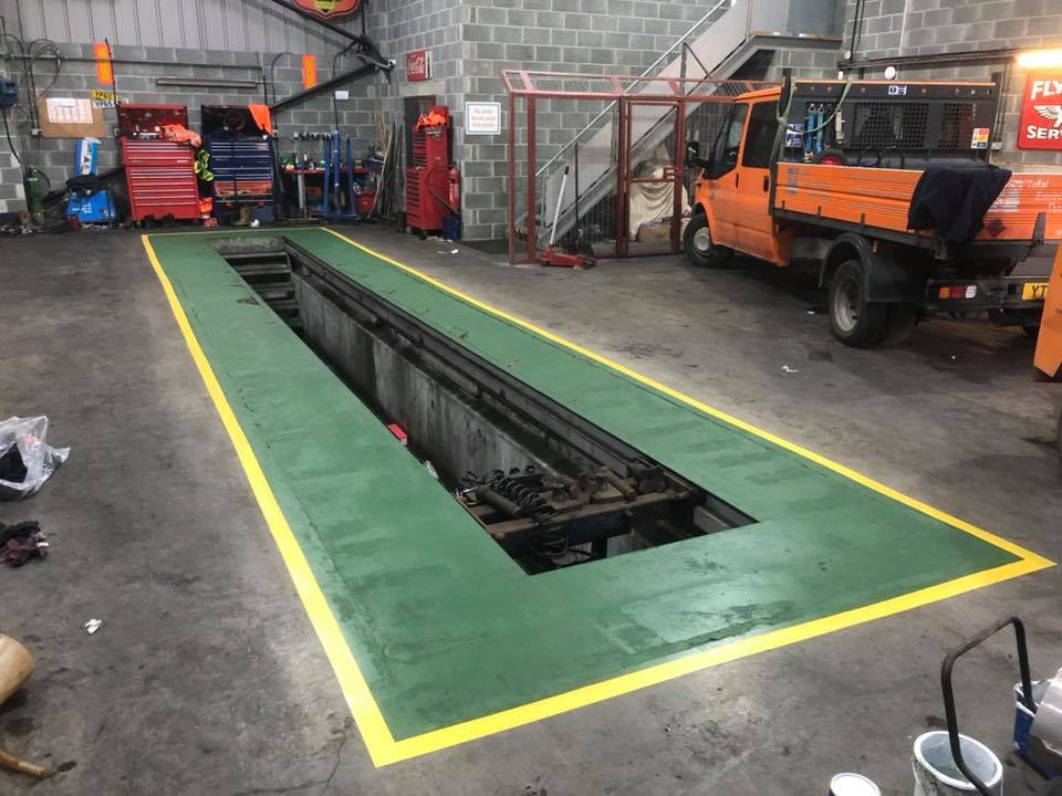 Inspection pit walkway
